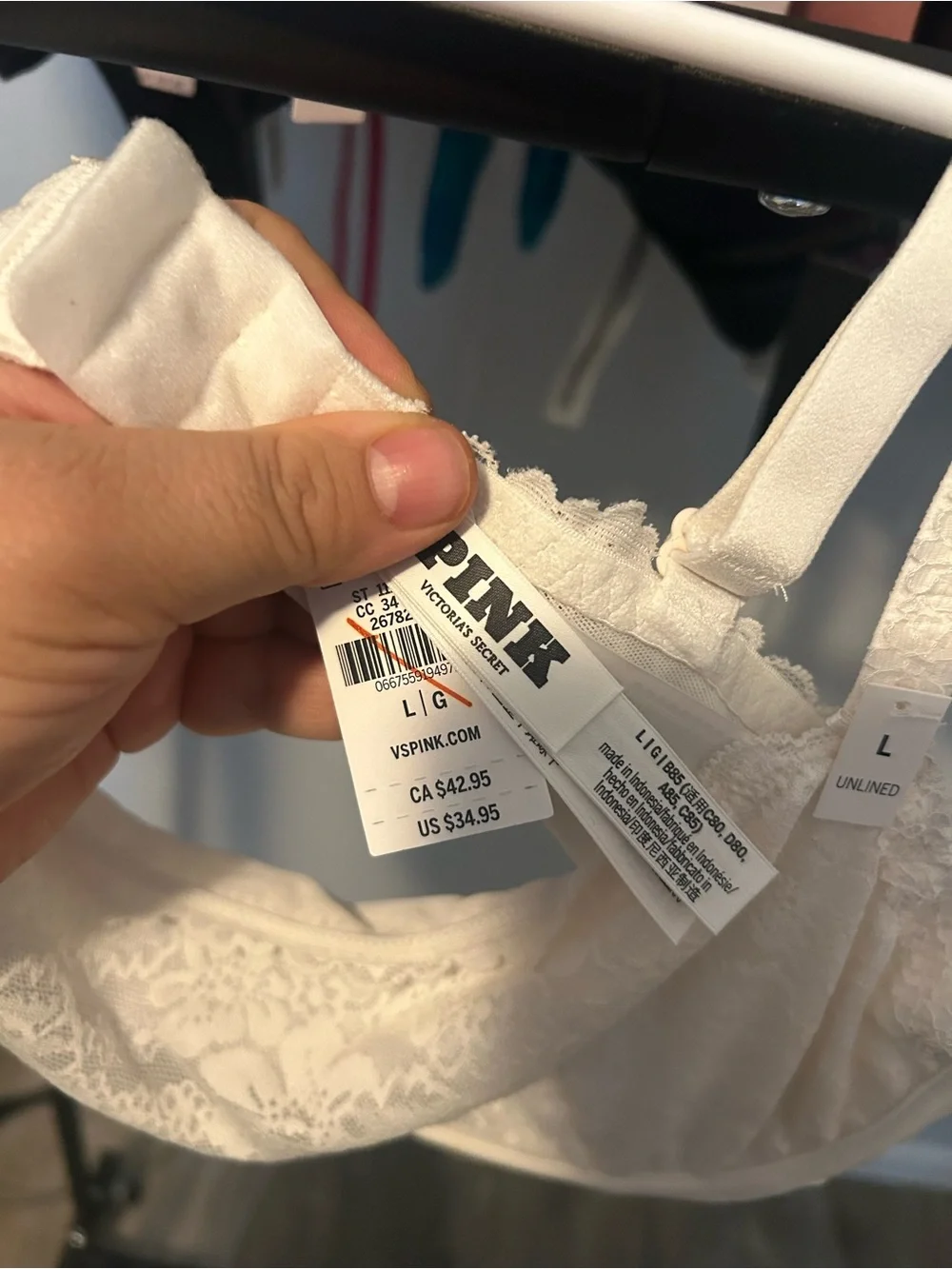 PINK Victoria's Secret Cream Lace Underwire Bra